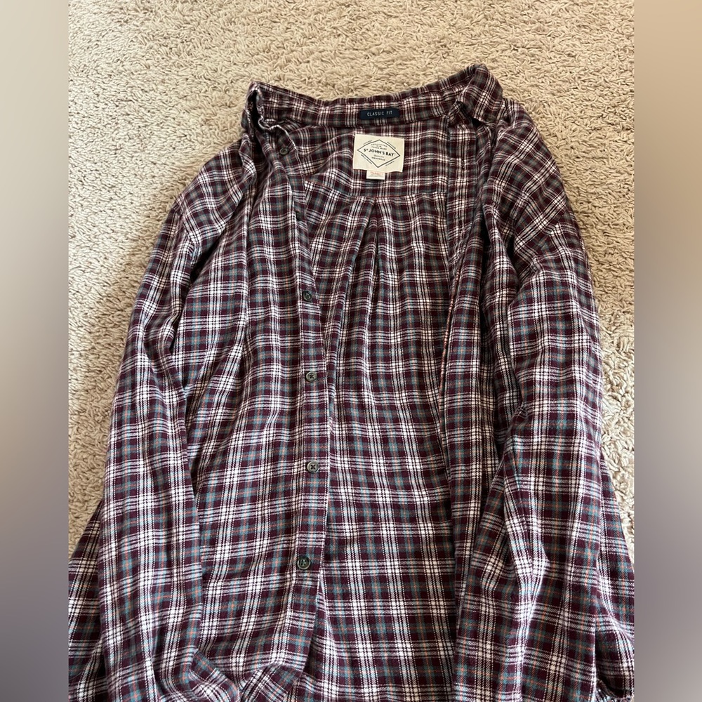 St.John’s Bay flannel classic fit cotton size L